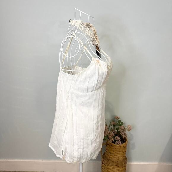 Gorgeous vintage y2k white fairy sequin babydoll cami tank top - Picture 6 of 8